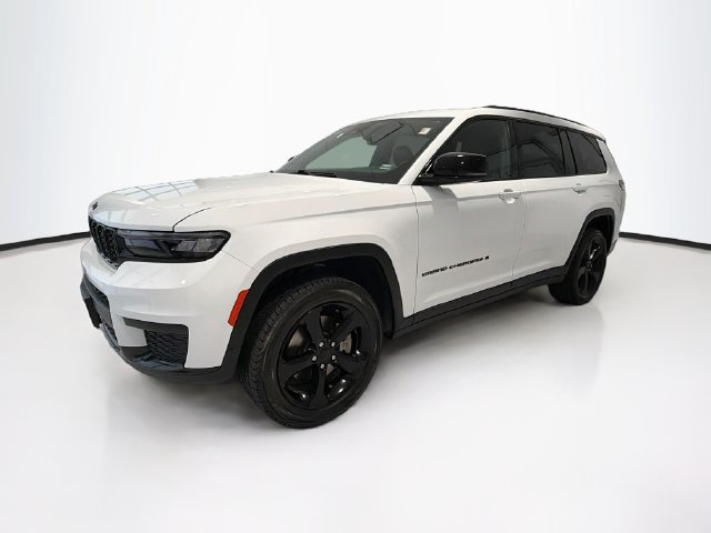 Used 2024 Jeep Grand Cherokee L Laredo SUV
