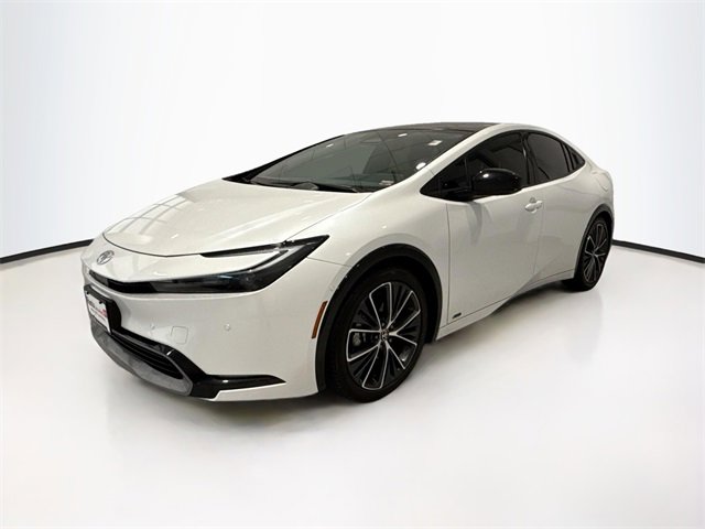 2024 Toyota Prius Limited photo 3