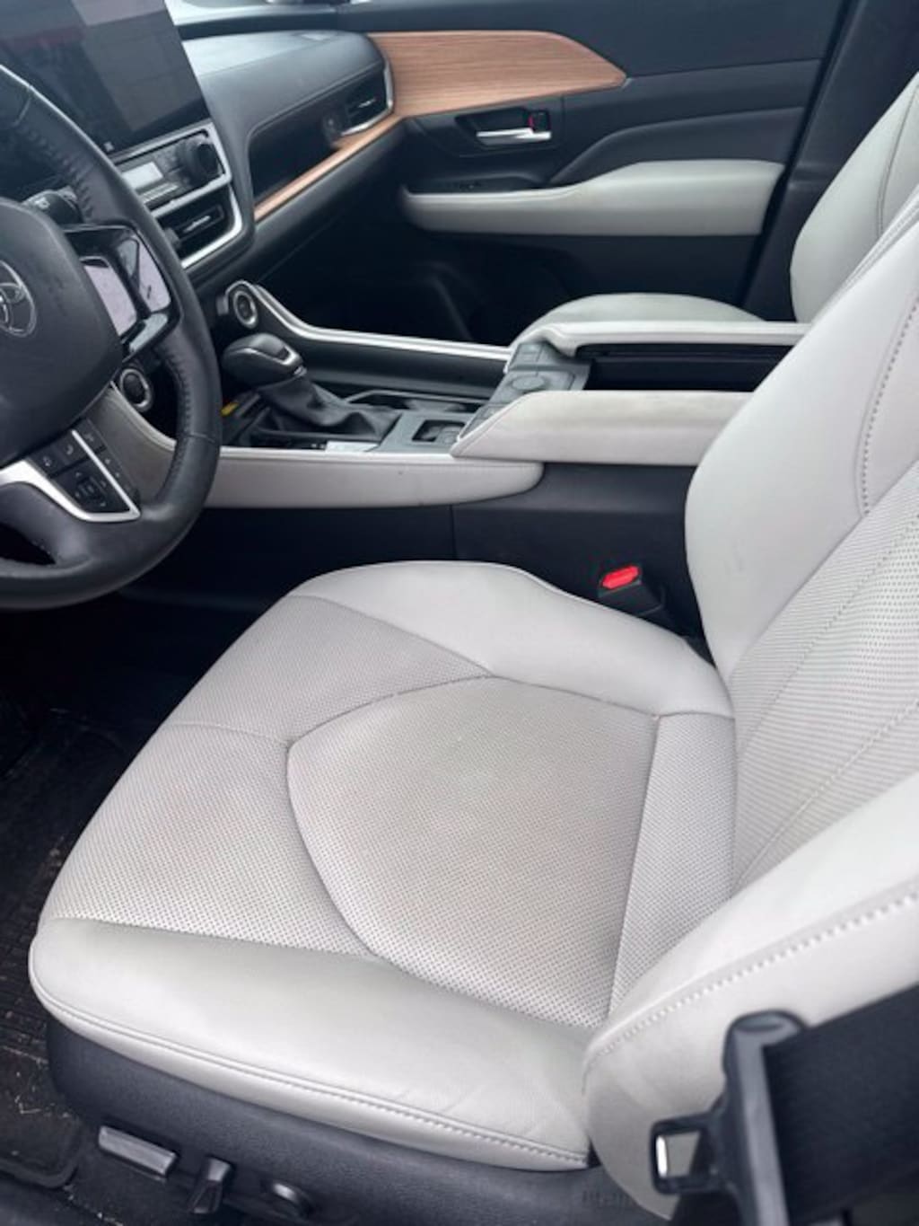 Used 2024 Toyota Grand Highlander Limited SUV