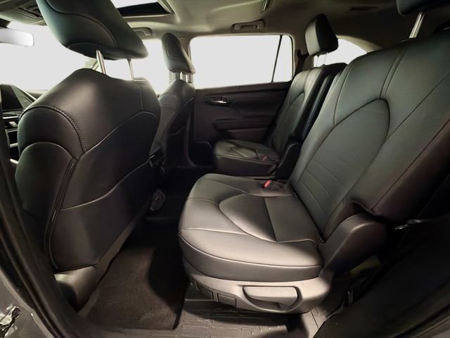 2026 Toyota Highlander 22