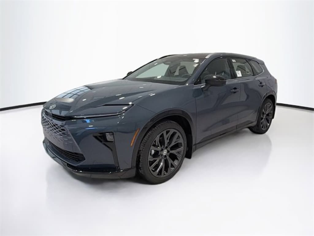 New 2025 Toyota Crown Signia Limited LIMITED