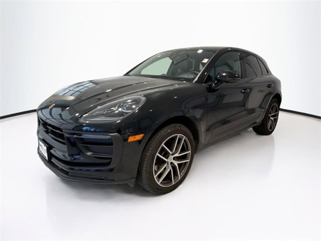 Used 2023 Porsche Macan SUV