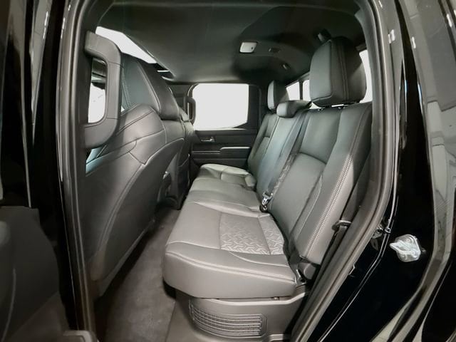 2025 Toyota Tacoma Limited - Photo 21