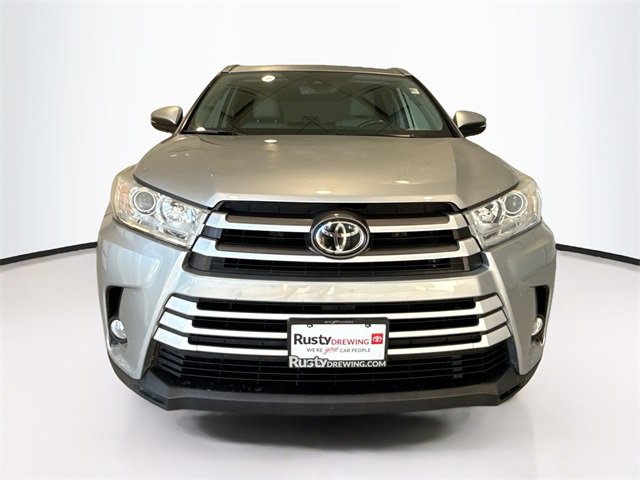 2019 Toyota Highlander XLE photo 2