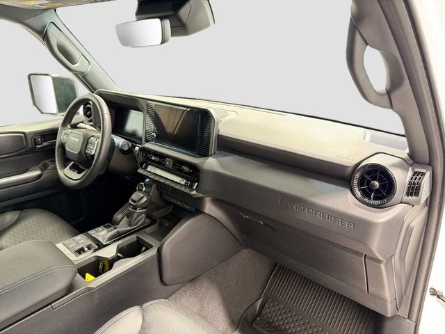2025 Toyota Land Cruiser 24