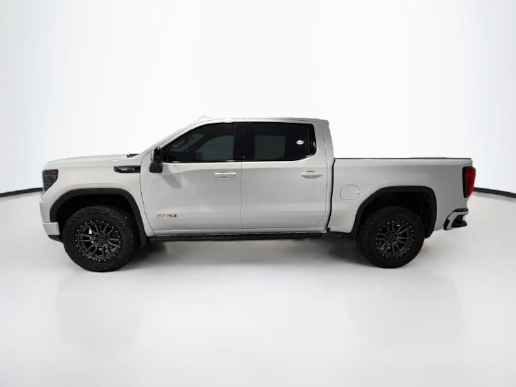 Used 2023 GMC Sierra 1500 AT4 Truck Crew Cab