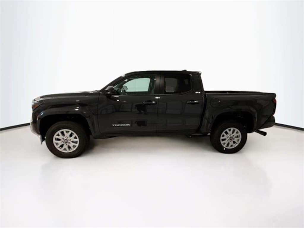 New 2025 Toyota Tacoma SR5 4X4 DOUBLE CAB