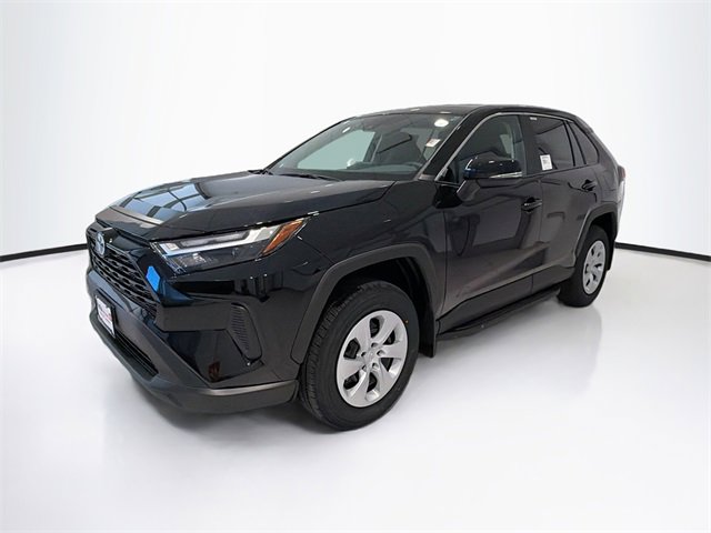 2025 Toyota RAV4 LE photo 3