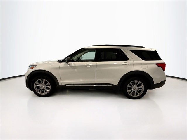 2020 Ford Explorer XLT photo 4