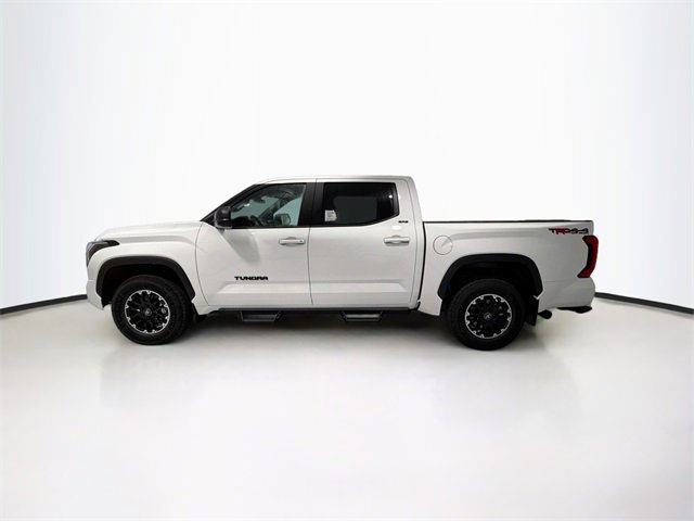 2026 Toyota Tundra SR5 CrewMax photo 4