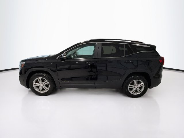 Used 2023 GMC Terrain SLE SUV