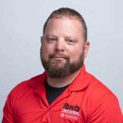 Staff member Kyle Sweeney from ID_4d01b45b1a93