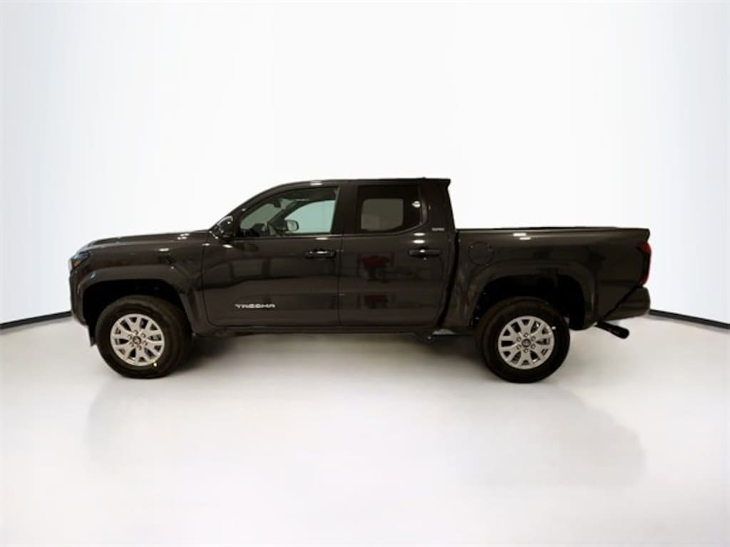 New 2025 Toyota Tacoma SR5 4X4 DOUBLE CAB