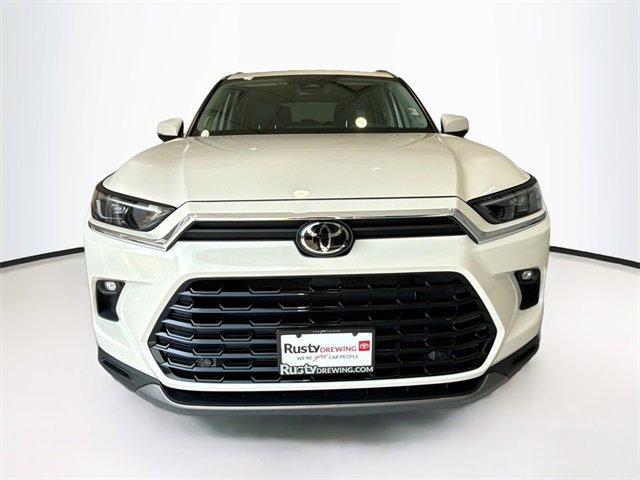 2024 Toyota Grand Highlander Limited photo 2