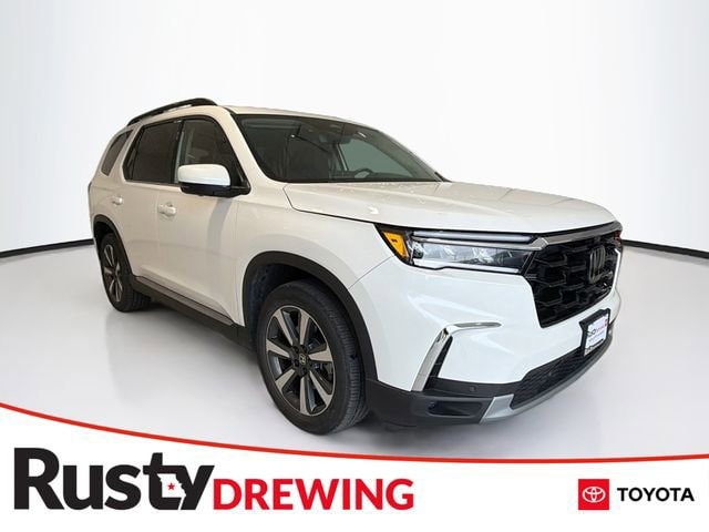 2025 Honda Pilot Elite AWD's photo