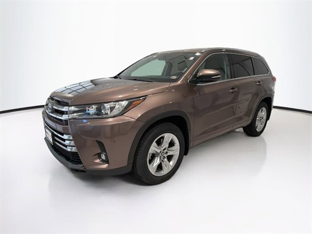 Certified 2019 Toyota Highlander Limited V6 SUV