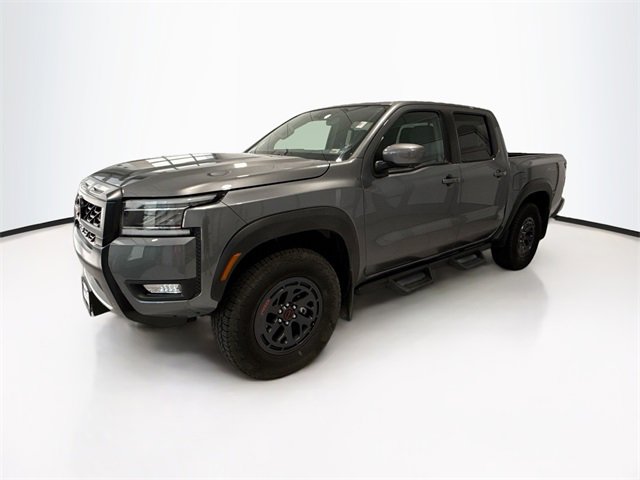2025 Nissan Frontier Crew Cab PRO-4X photo 3