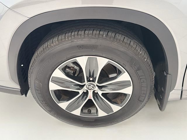 2026 Toyota Highlander 24