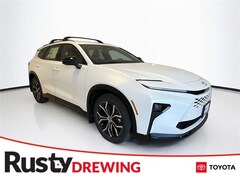 2025 Toyota Crown Signia XLE XLE