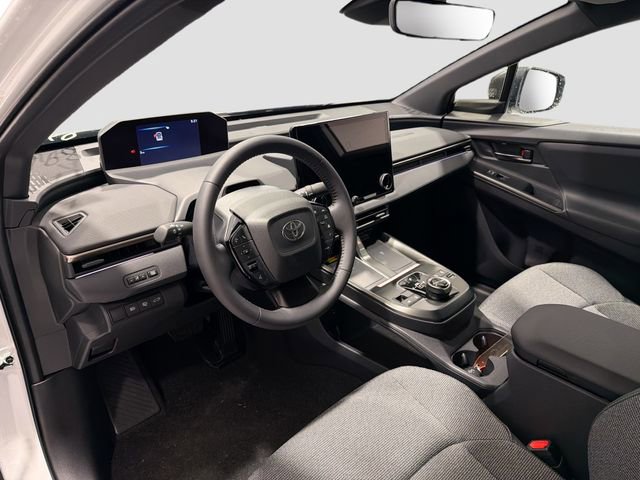 2026 Toyota bZ XLE - Photo 8