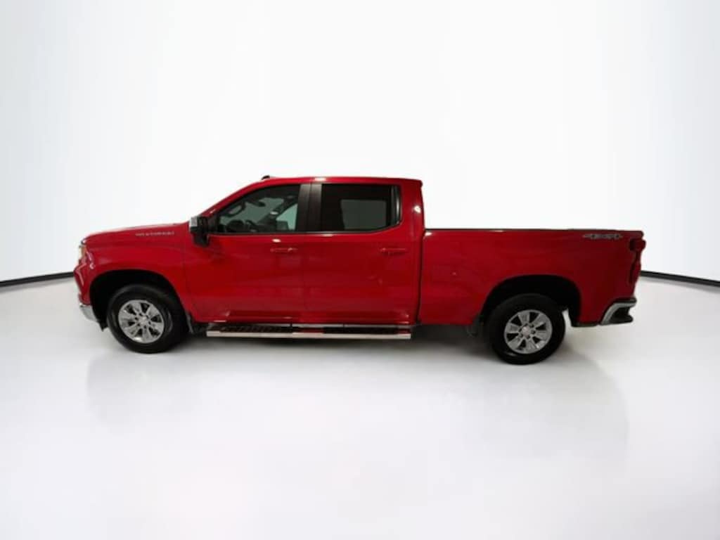 Used 2024 Chevrolet Silverado 1500 LT w/1LT Truck Crew Cab