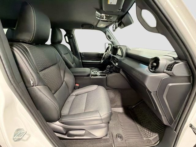2025 Toyota Land Cruiser 23