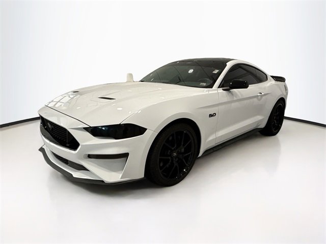 2021 Ford Mustang GT photo 3