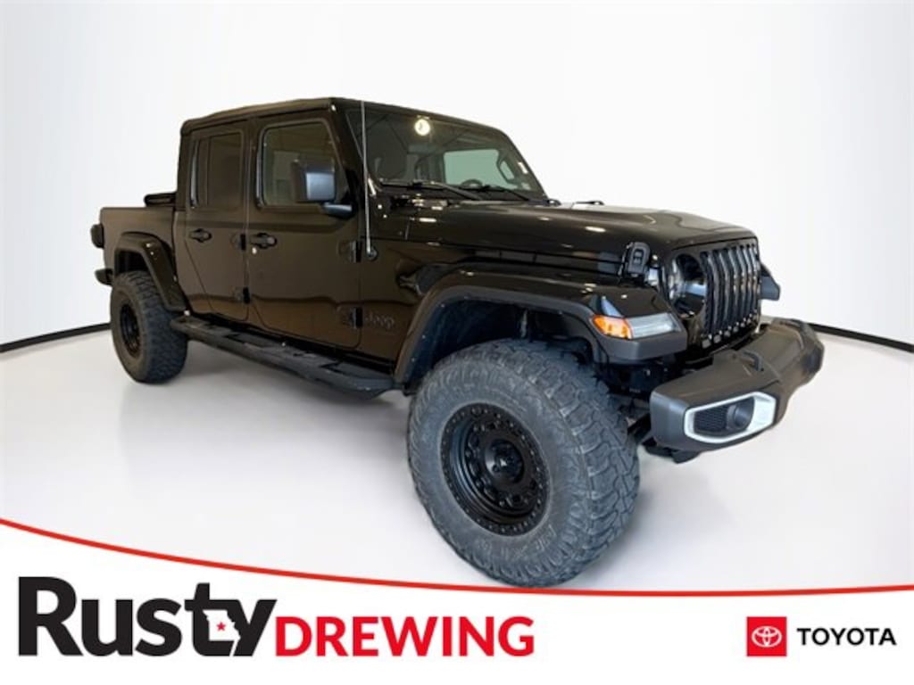 Used 2023 Jeep Gladiator Sport Truck Crew Cab