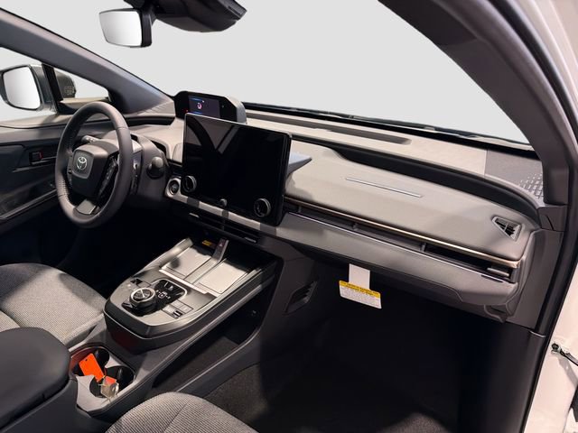 2026 Toyota bZ XLE - Photo 23