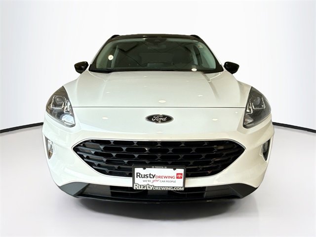 2022 Ford Escape SEL photo 2
