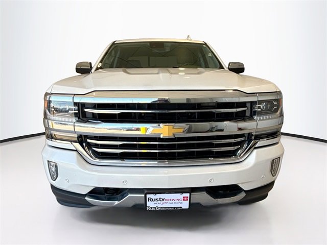 2018 Chevrolet Silverado 1500 High Country photo 2