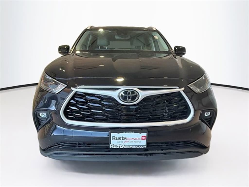 Used 2023 Toyota Highlander XLE SUV