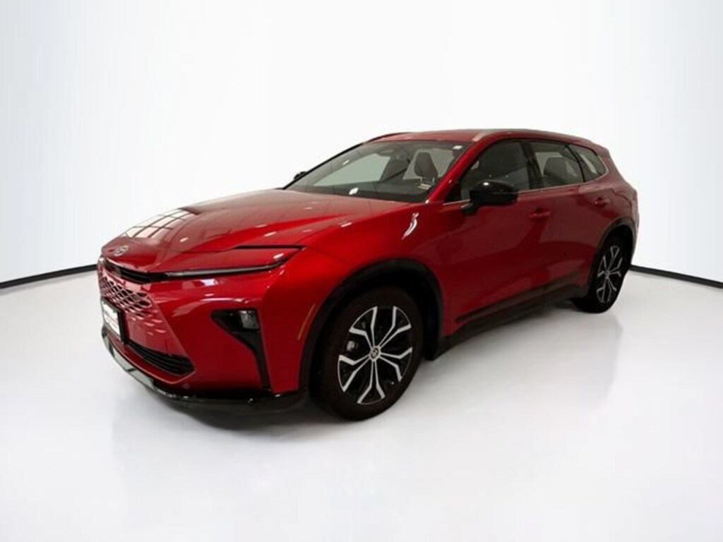 Certified 2025 Toyota Crown Signia XLE SUV