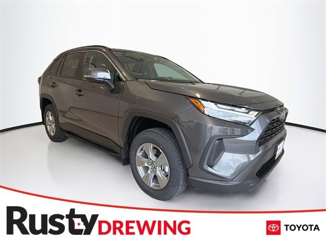 2025 Toyota RAV4 XLE's photo