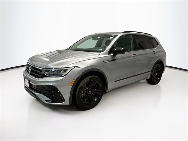 2023 Volkswagen Tiguan SE R-Line Black photo 3