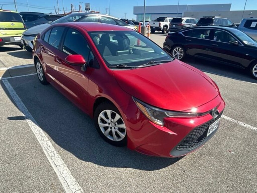 Used 2021 Toyota Corolla LE Sedan