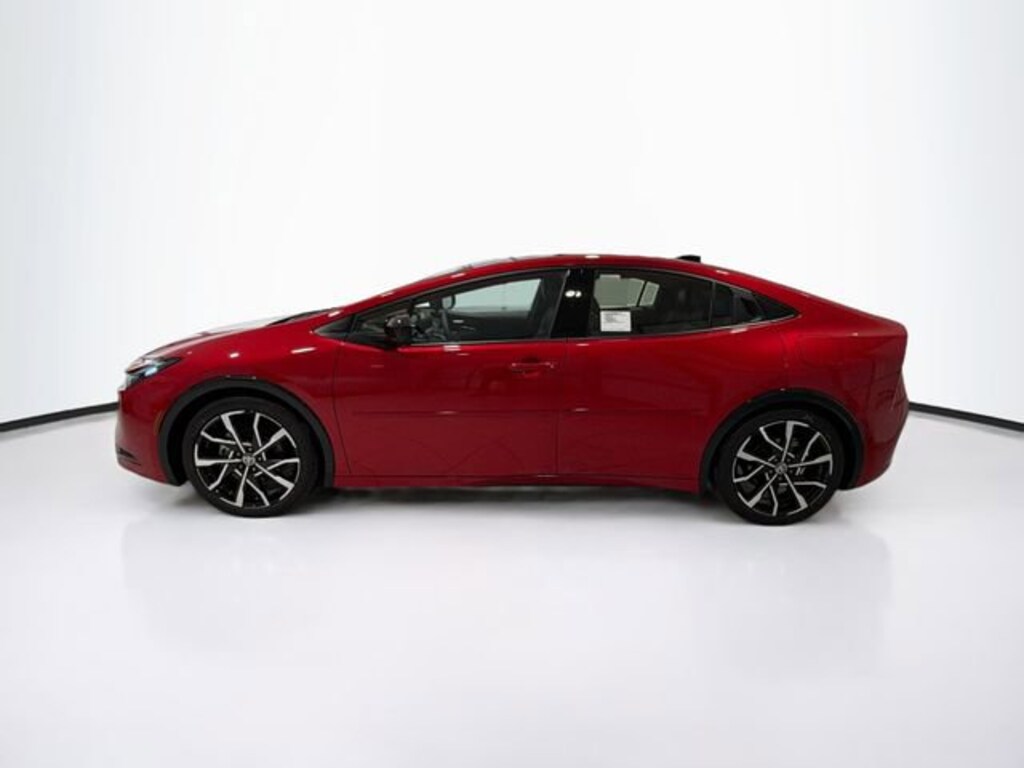 New 2026 Toyota Prius Plug-in Hybrid XSE Premium PLUG-IN HYBRID
