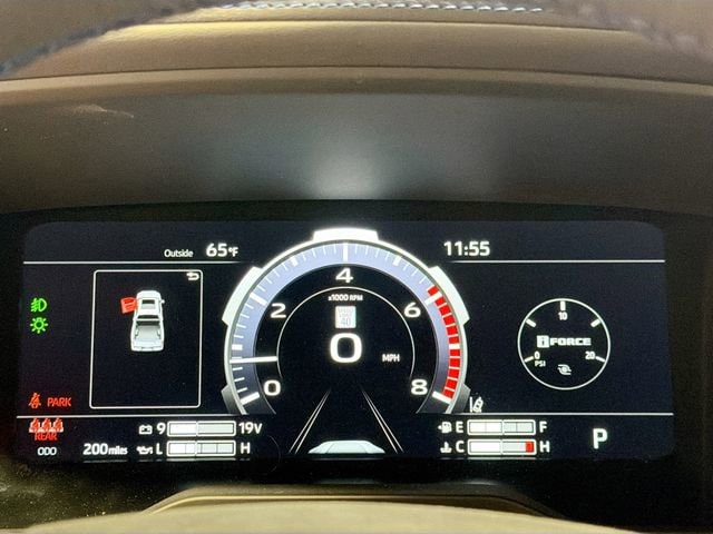 2026 Toyota Tundra Platinum - Photo 9