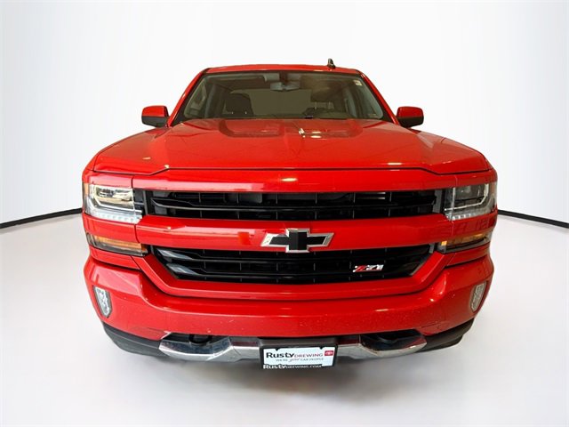 2018 Chevrolet Silverado 1500 photo 2