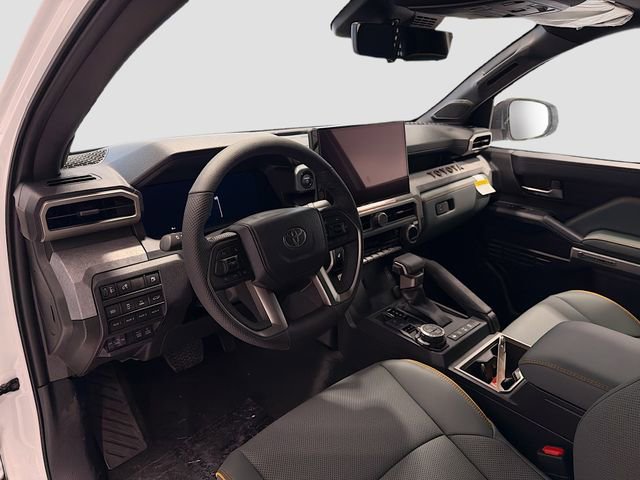 2026 Toyota Tacoma Trailhunter - Photo 8