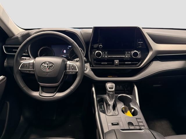 2025 Toyota Highlander 21