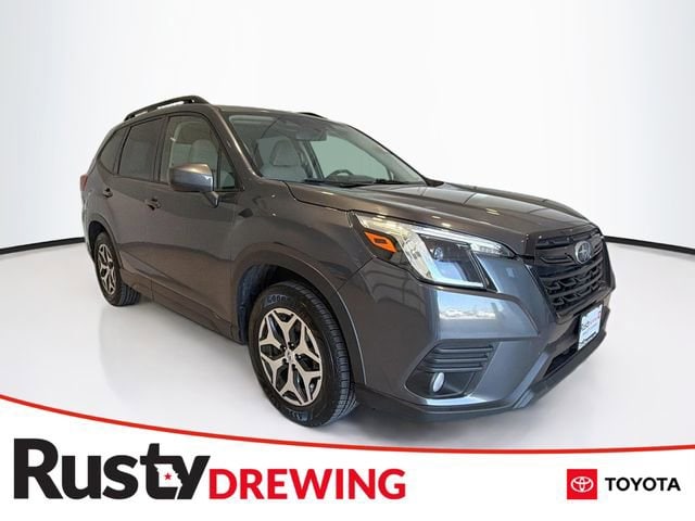 2023 Subaru Forester Premium's photo