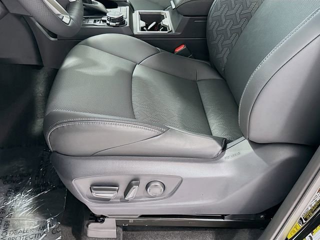 2025 Toyota Tacoma Limited - Photo 17
