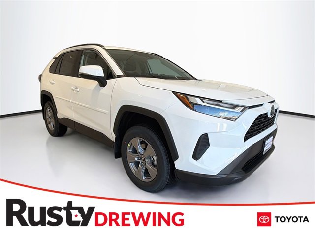 2025 Toyota RAV4 XLE's photo