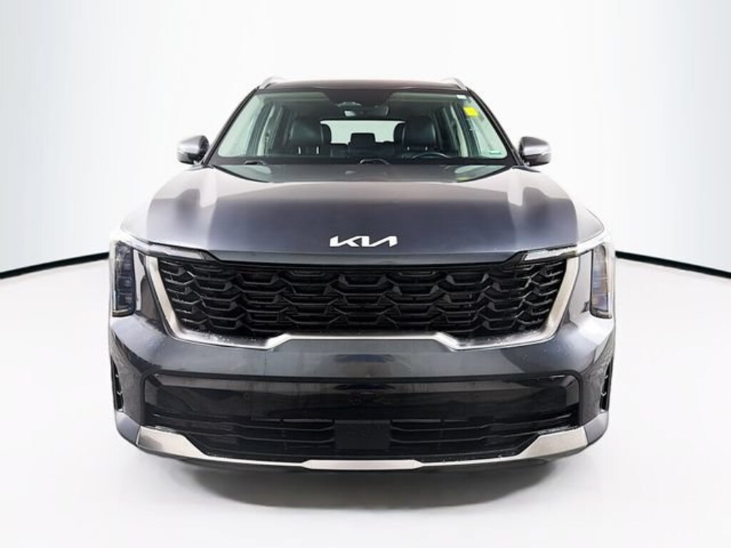 Used 2024 Kia Sorento S SUV