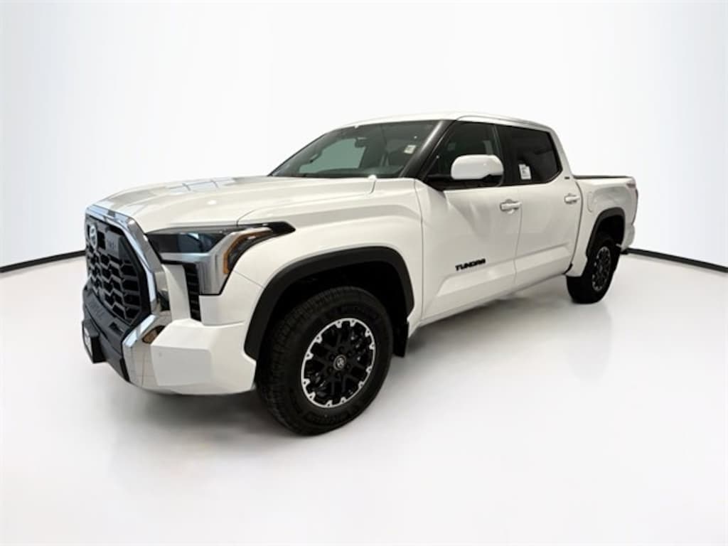 New 2026 Toyota Tundra SR5 SR5 CREWMAX 5.5