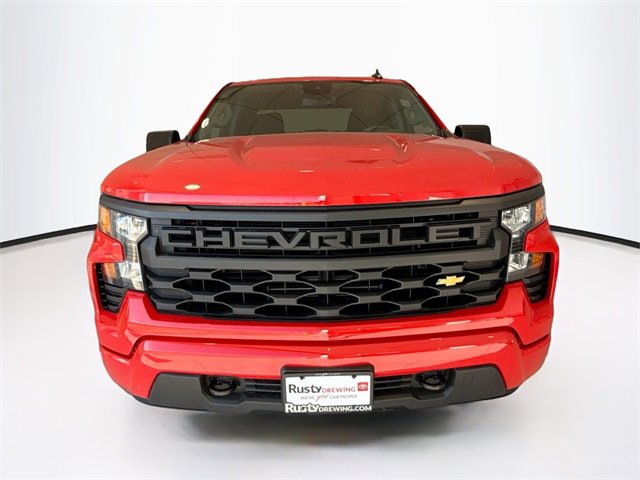 2025 Chevrolet Silverado 1500 Custom photo 2