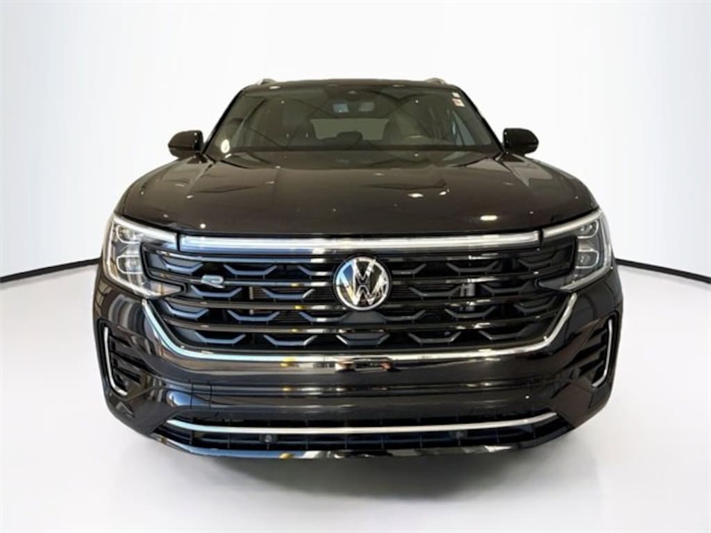 Used 2024 Volkswagen Atlas Cross Sport 2.0T SEL R-Line SUV