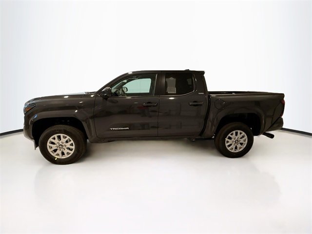 2025 Toyota Tacoma SR5 4x4 Double Cab photo 2