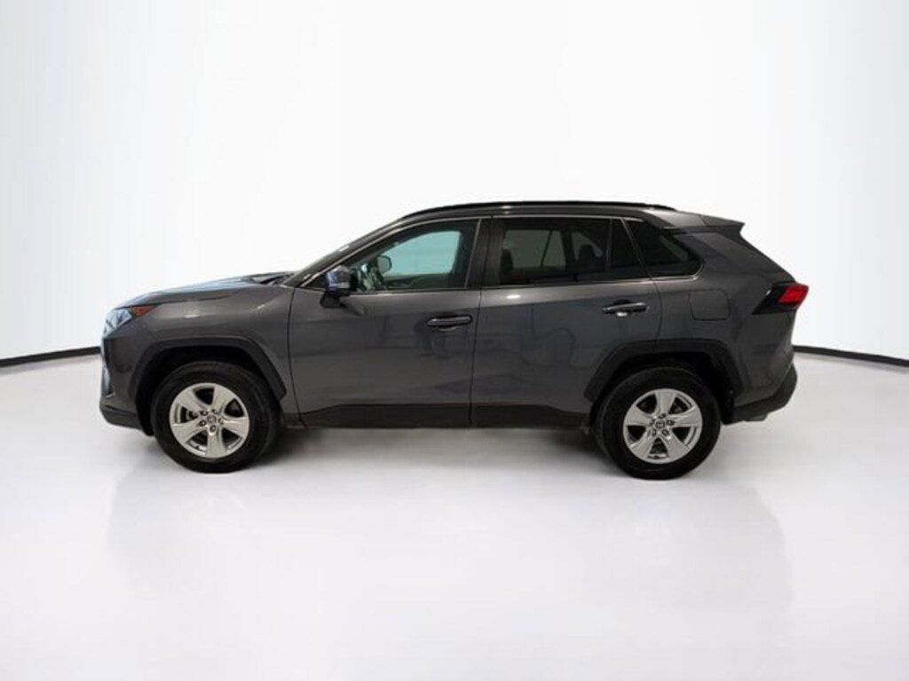 Used 2021 Toyota RAV4 XLE SUV